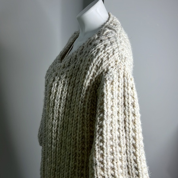 Hand Knit Bulky Oversized Cardigan Large - Picture 1 of 6